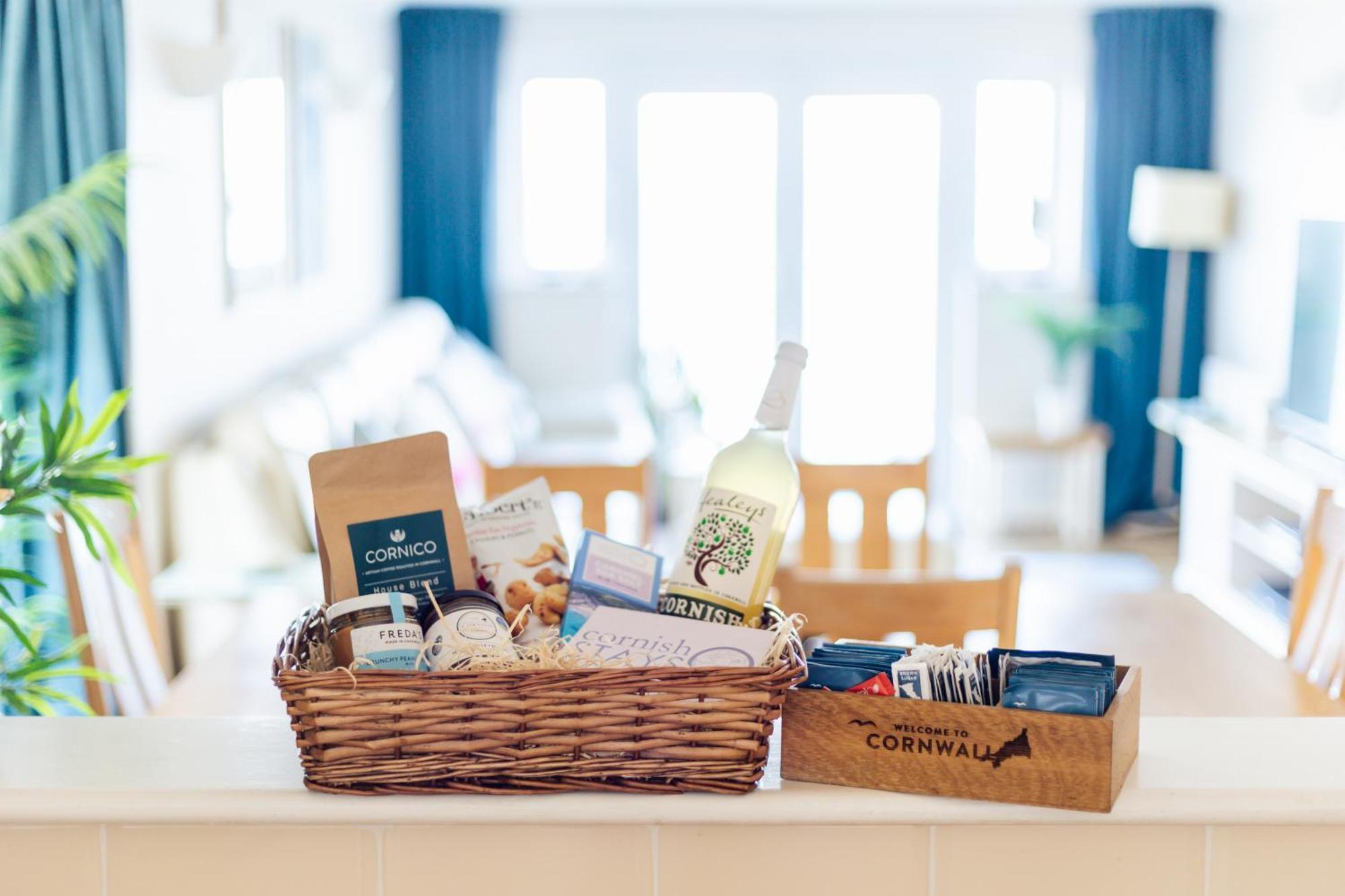 Carbis Bay - Luxury 3 Bed Penthouse Apartment With Sea Views Parking Sauna Balcony Екстериор снимка